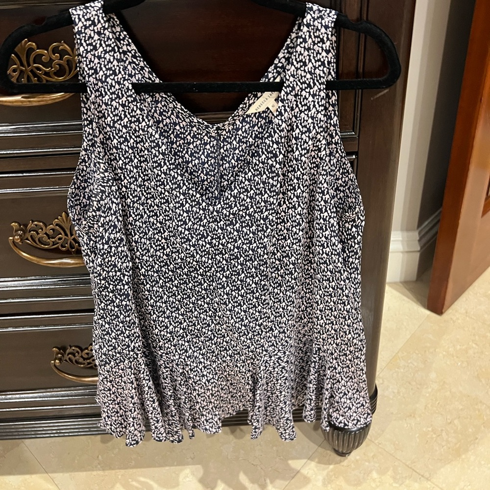 Cute blouse excellent condition